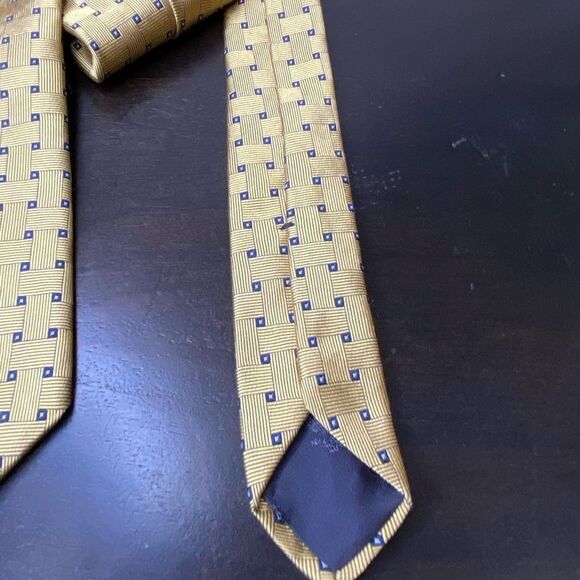 Brooks Brothers 346 pure silk gold and black tie - Picture 2 of 5